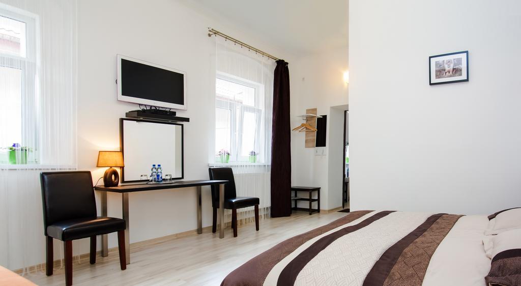 Leo Apartment Μπρατισλάβα Εξωτερικό φωτογραφία